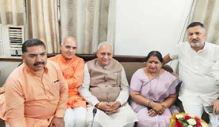 Govt celebrating birth anniversary of great men at state level: Praveen Lathar