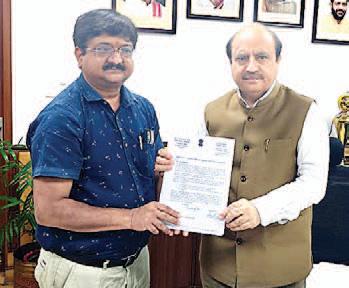 KU VC commits to TB-free society as NiKshay Mitra under PM's National campaign