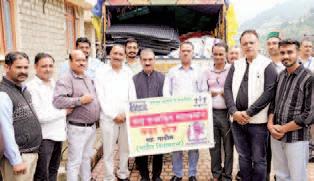 CM expresses gratitude towards people of Nadaun for sending disaster relief material