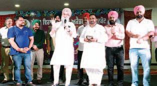 Sandhwan attends fifth state-level Bhangra and Giddha festival