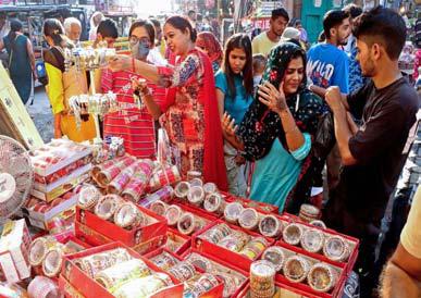 Record-breaking Diwali sales reflect India's economic strength