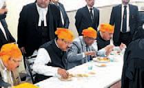 CJI, apex court judges participate in community langar to celebrate Guru Nanak Jayanti