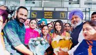 Cricketers Harleen Deol and Amanjot Kaur get warm welcome at Mohali