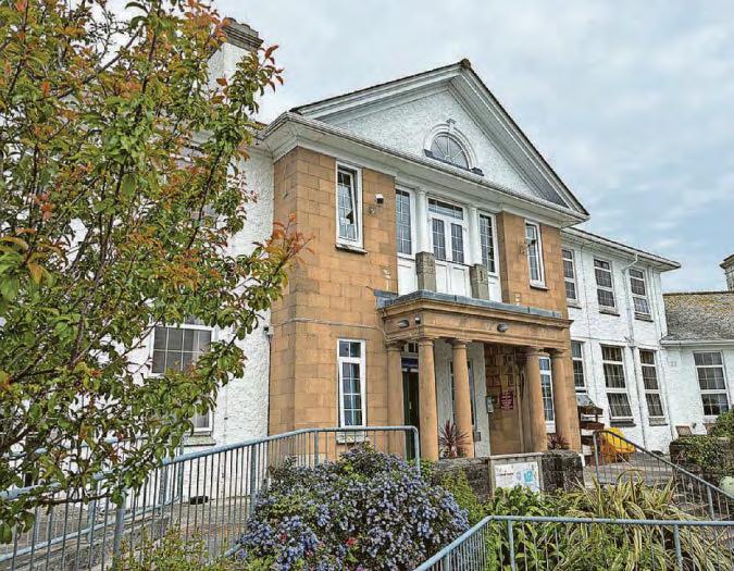 Community hospital celebrates 95 years of service
