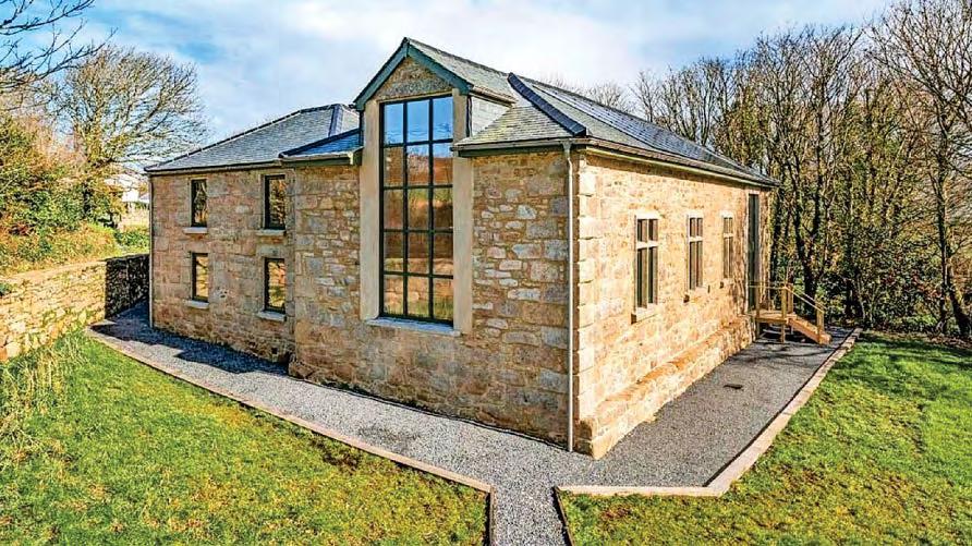 RENOVATED FORMER SCHOOLHOUSE