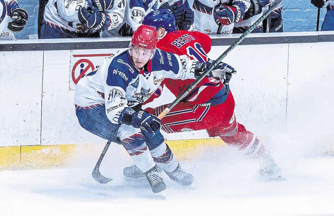 Capitals maintain unbeaten record with double victory
