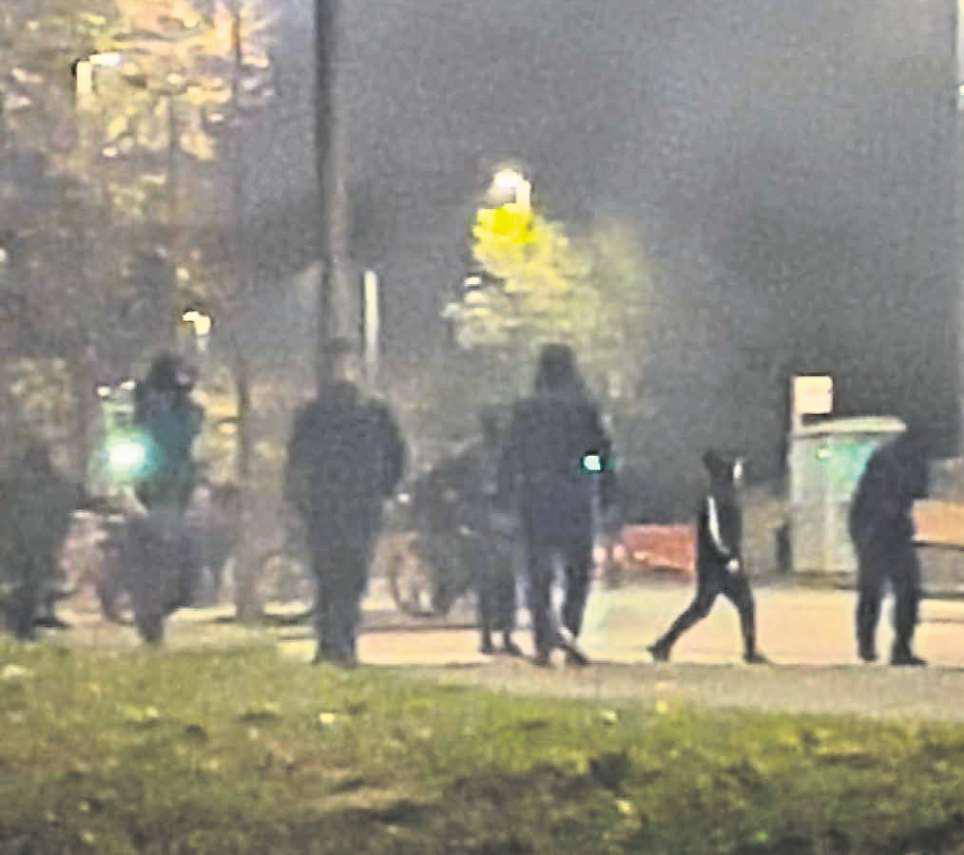 Dispersal zones kick in as police prep for trouble