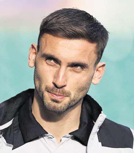 Gray: We won't be ripping up the starting XI