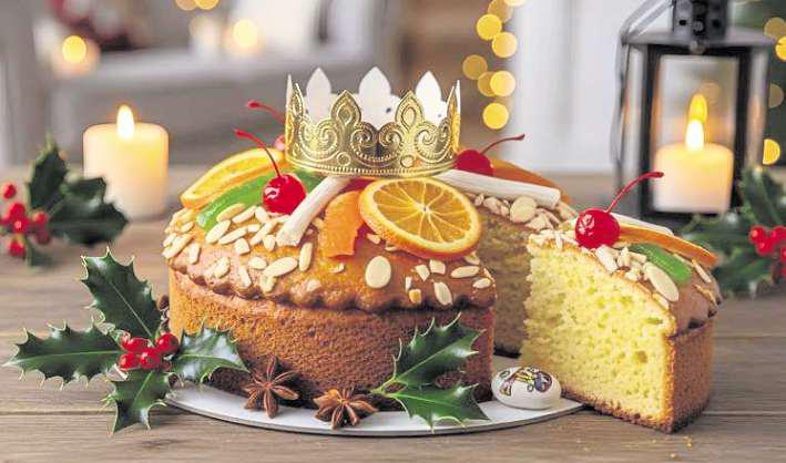 Time for one last party as decorations come down