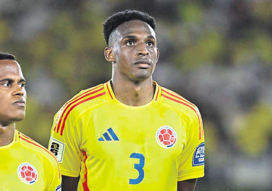 Sunderland still in the hunt for defender Lucumi, report says