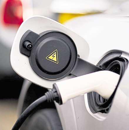 Extreme heat causes EVs to lose 'up to 44 per cent' of range