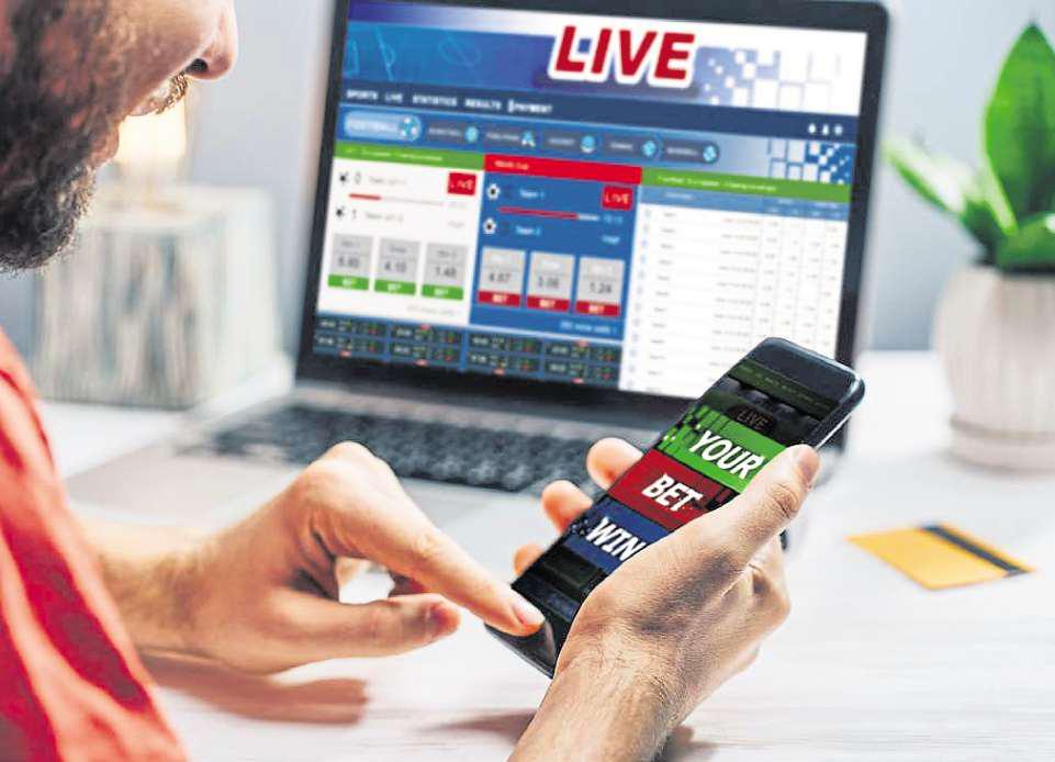 Problem gamblers four times more at risk of suicide by their mid-20s