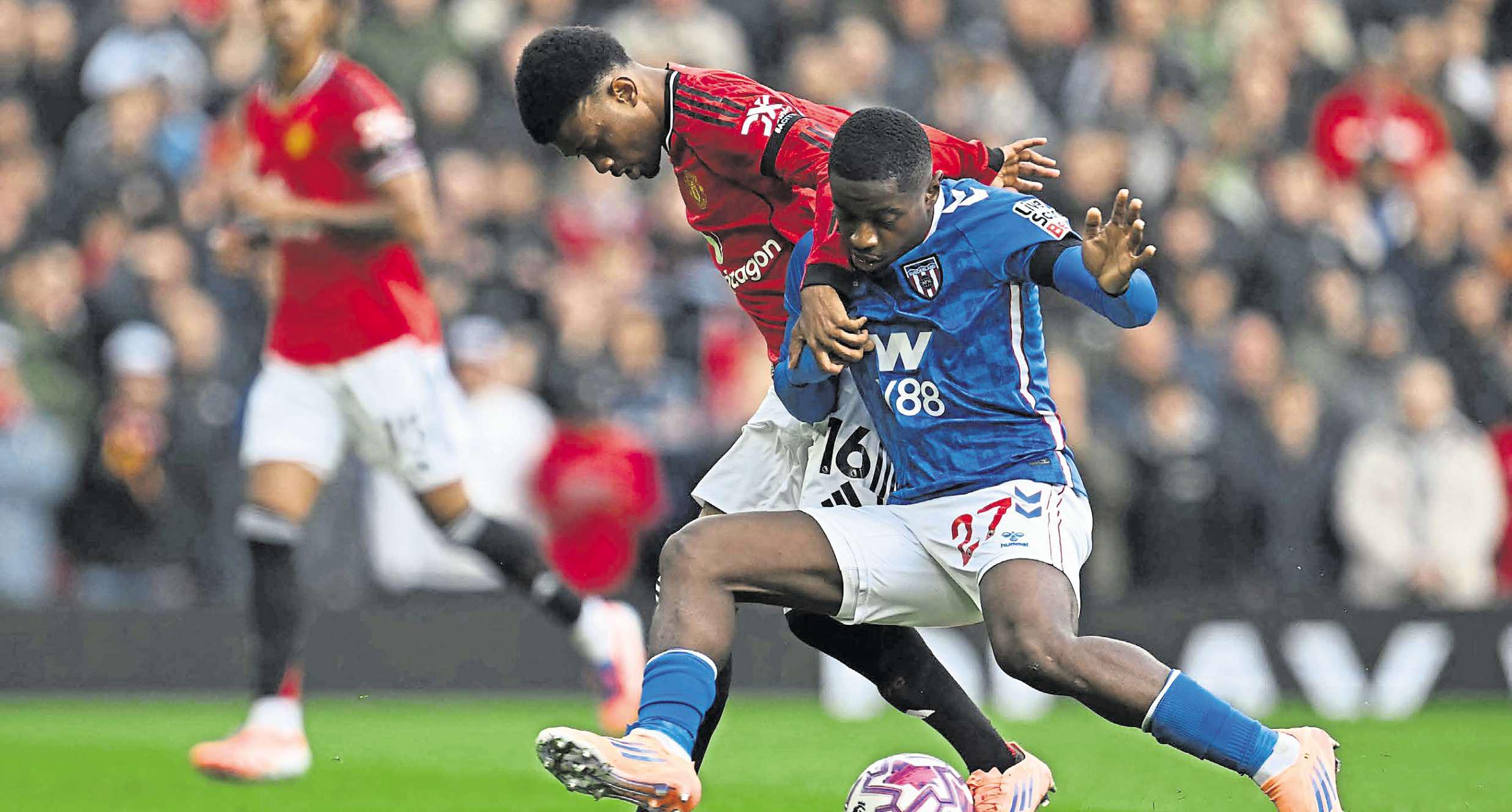 Three ways Black Cats could line up without Sadiki against Wolves