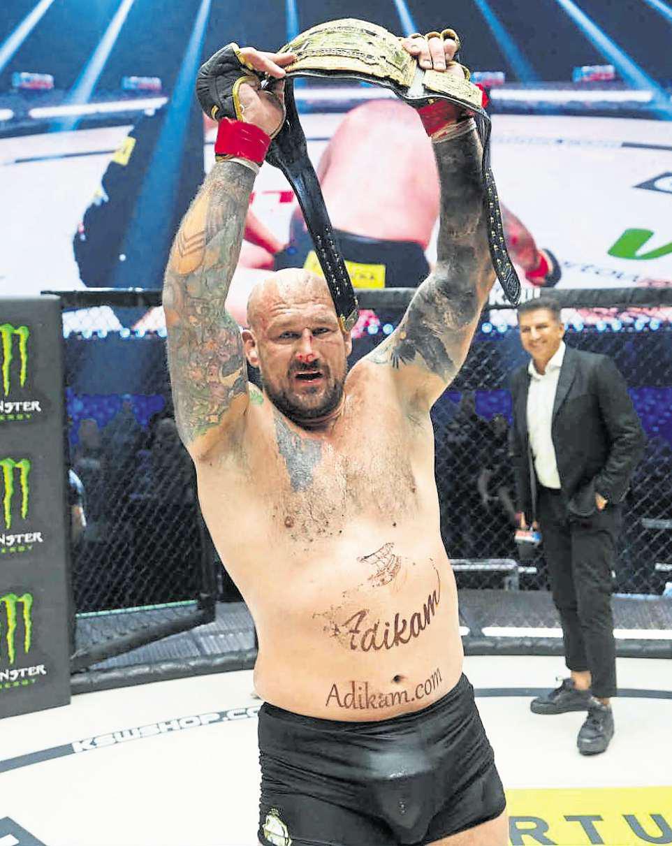 Toughest defence yet but fighter Phil holds on to champion’s belt