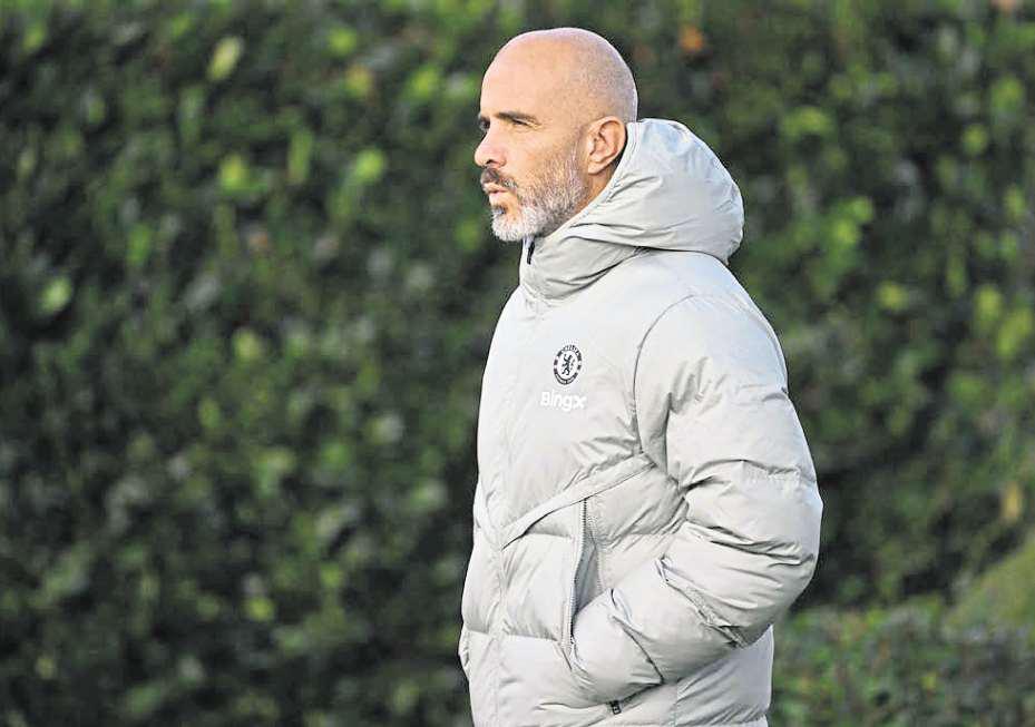 Chelsea boss delivers glowing verdict on Le Bris' Sunderland