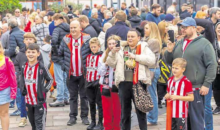 Sea of red and white greets opening of Keel Crossing