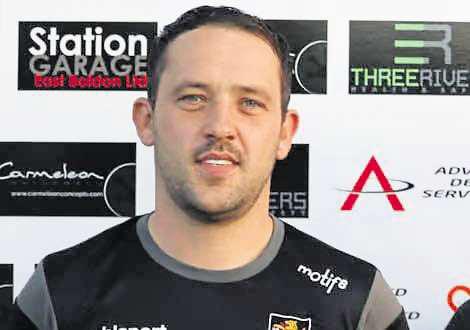 Farrington turn to Isher and Davison after duo's departure