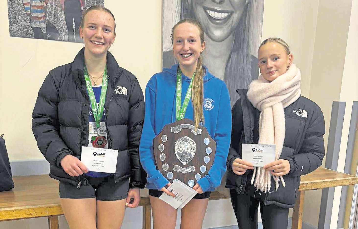 McCusker, Hodgson and Tait race to 5km success