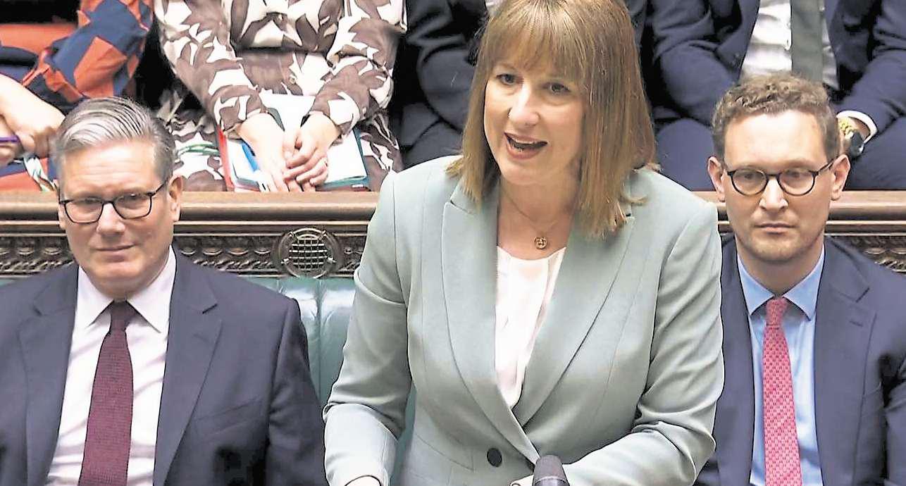 Mayor welcomes Reeves' promise on ambitions for rail, bus transport