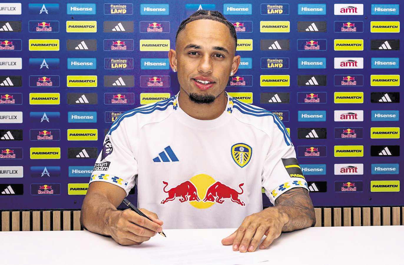 £18m new boy Okafor says he was blown away by the Whites' fanbase