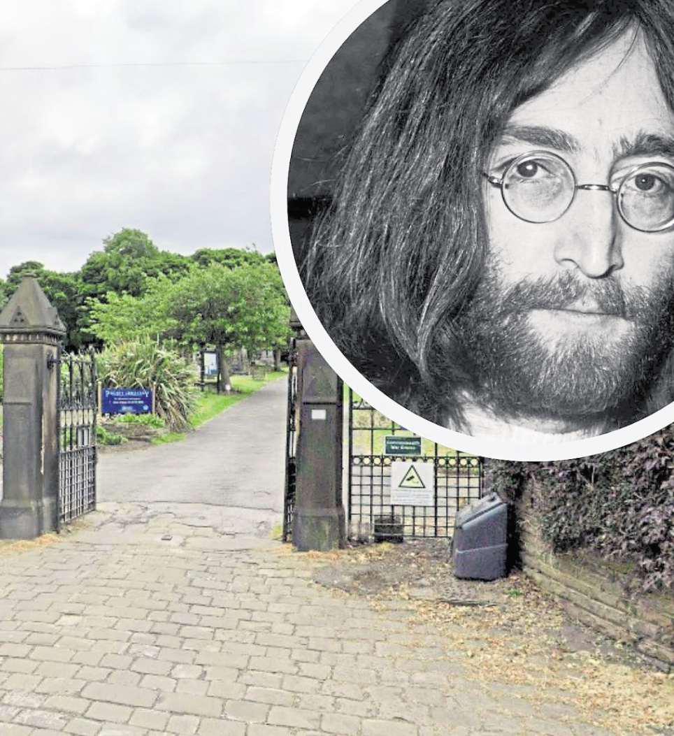 Stalker left photo of Beatle outside family's home