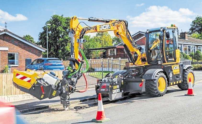 'Thunderbird' pothole-repair trial in city seeing FAB results