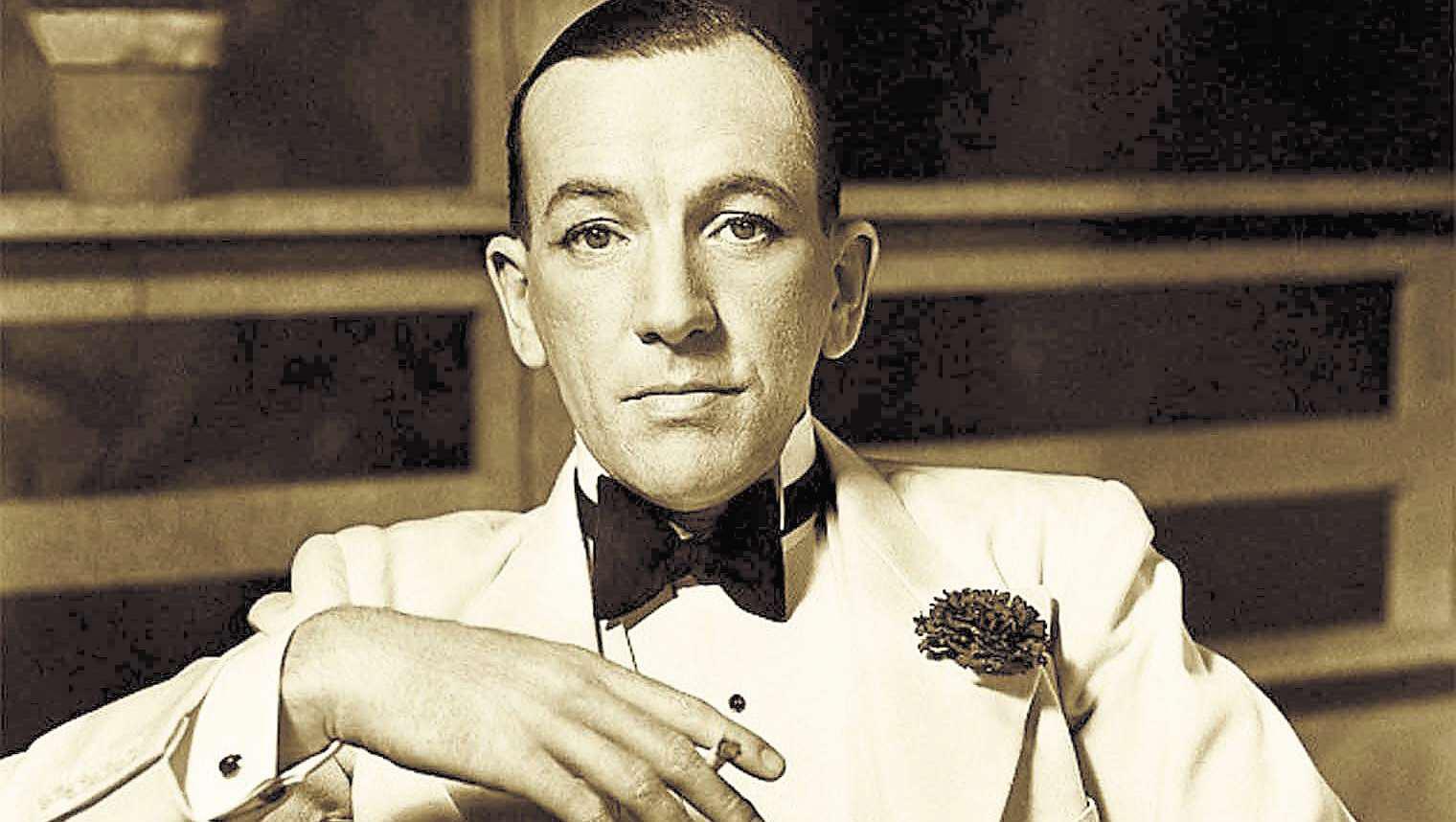 Mad About the Boy – watching Noel Coward at his wittiest best