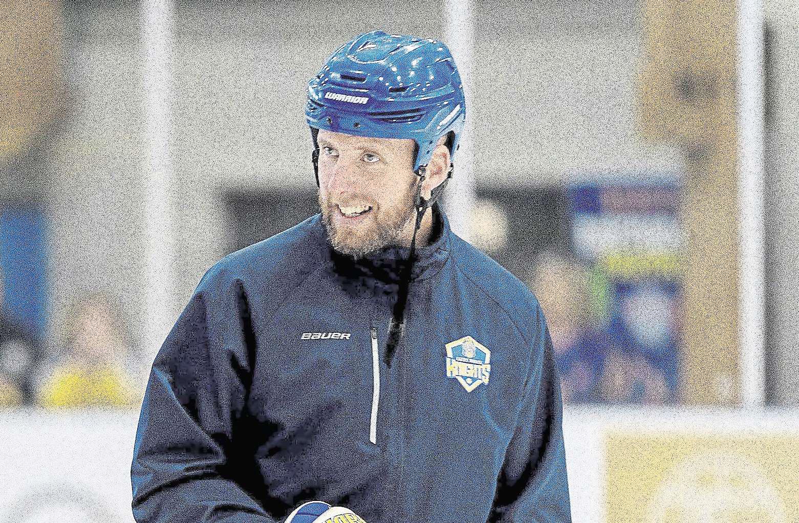 Lawrence urges Leeds to fight through tough times on the ice