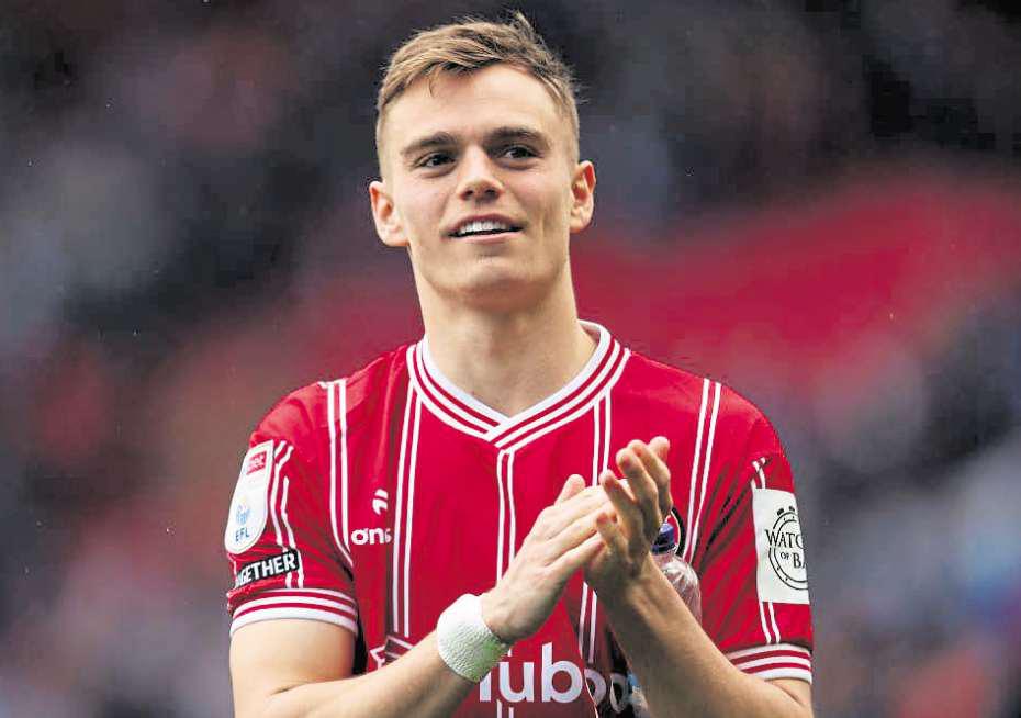 Whites linked with potential move for Robins playmaker