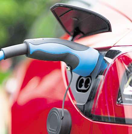 EVs take record share of used car market