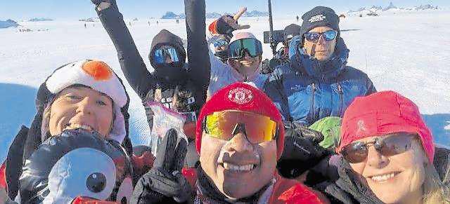 Leeds Rheumatologist ran 7 marathons across all continents in 7 days