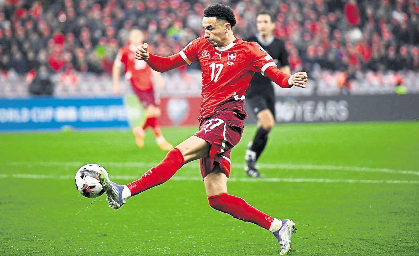 Leeds 'looking to Spain' to bolster firepower