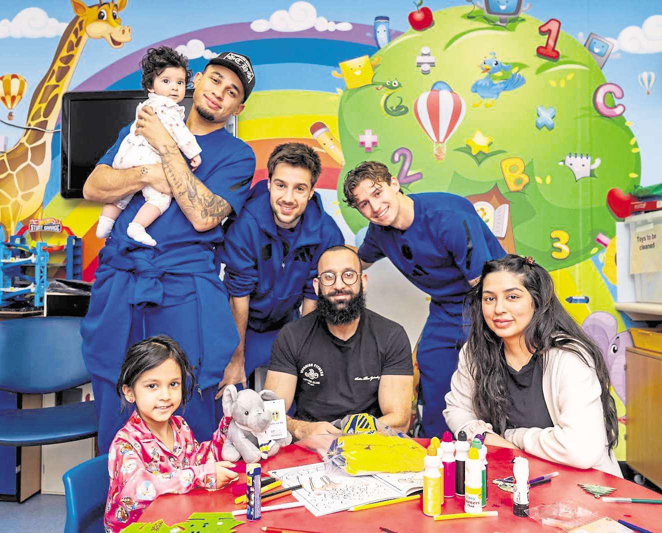 Merry Christmas! United's hospital visit lights up festive smiles for kids