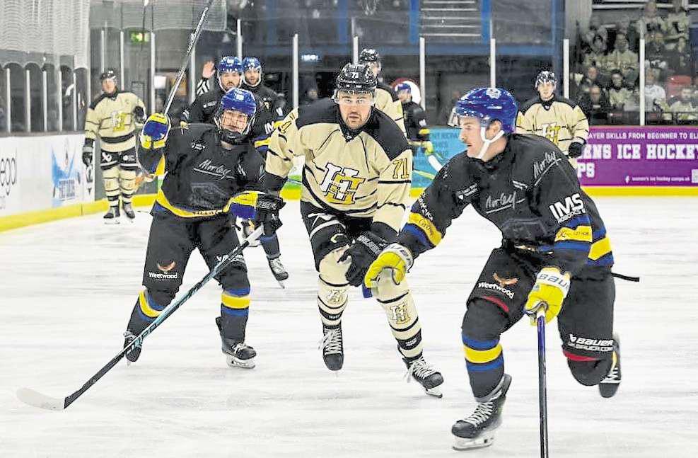 Clinical Knights cruise past derby rivals to keep pressure on top two