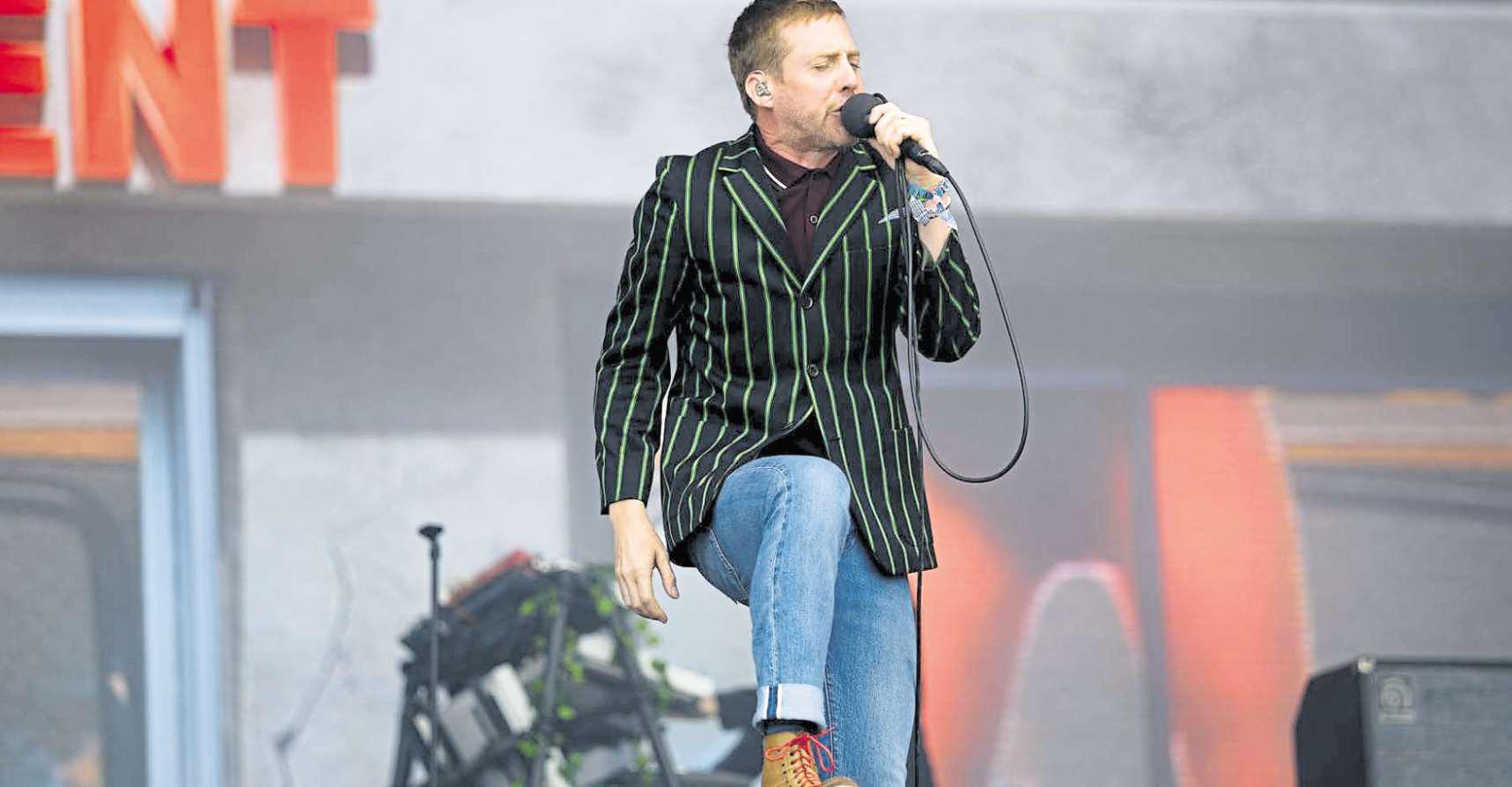 Kaiser Chief Ricky to get arty on TV