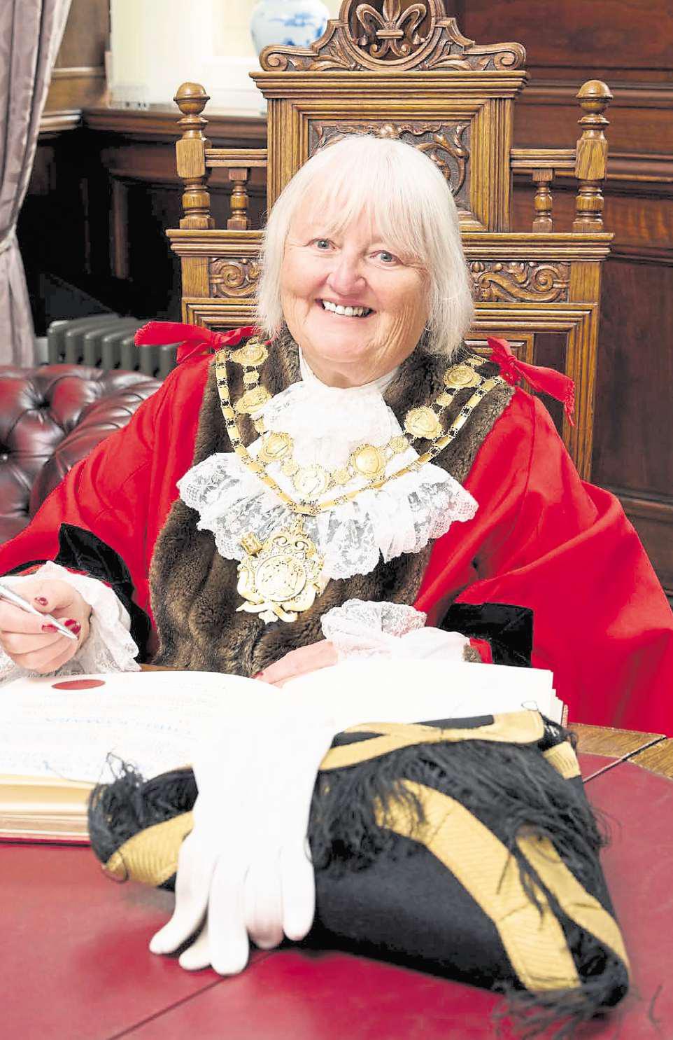 Fans and mayor backing Rovers' try for licence