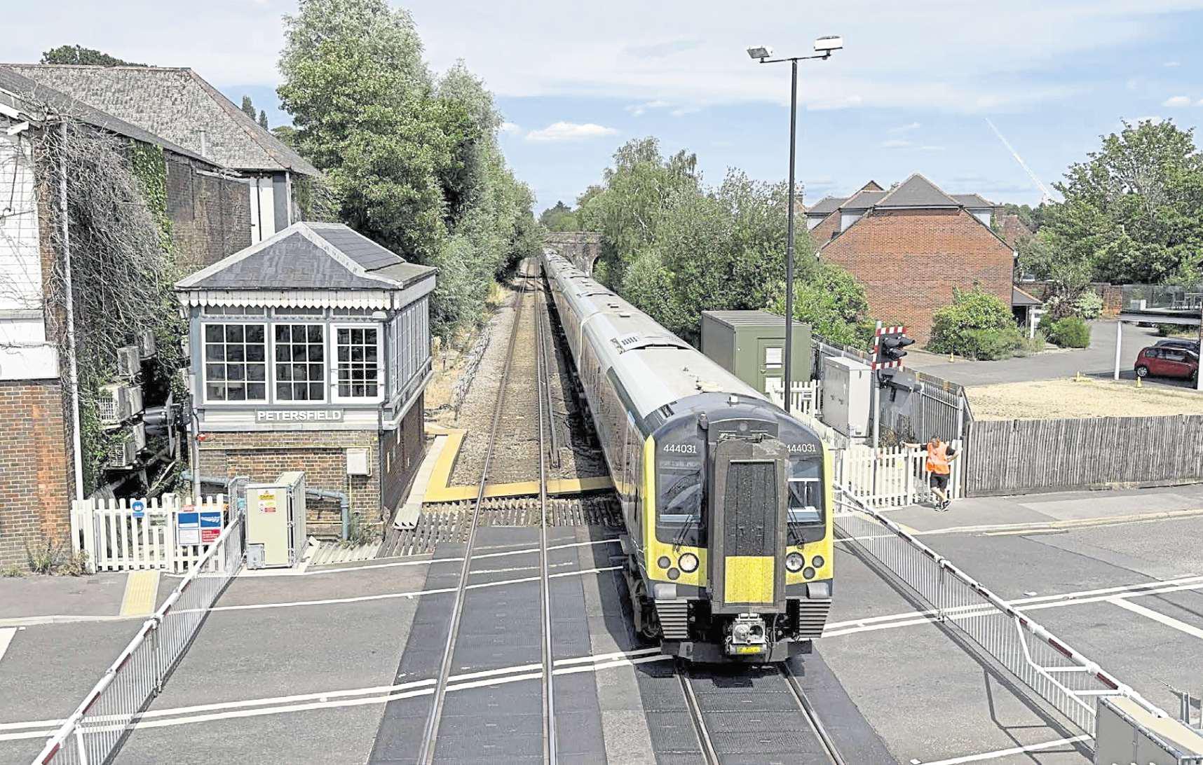 Staggered shutdown planned for Portsmouth Direct line upgrades