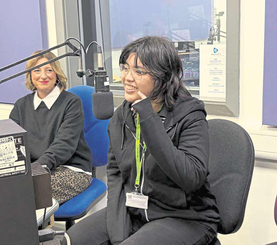 College student wins bus design competition