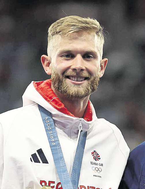 London's calling this summer for 1500m duo