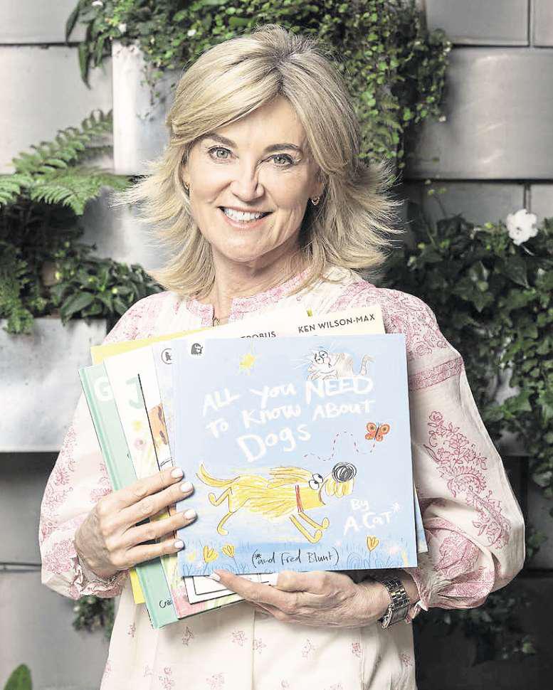 Polly's story is picture perfect as she picks up £10,000 book Oscar