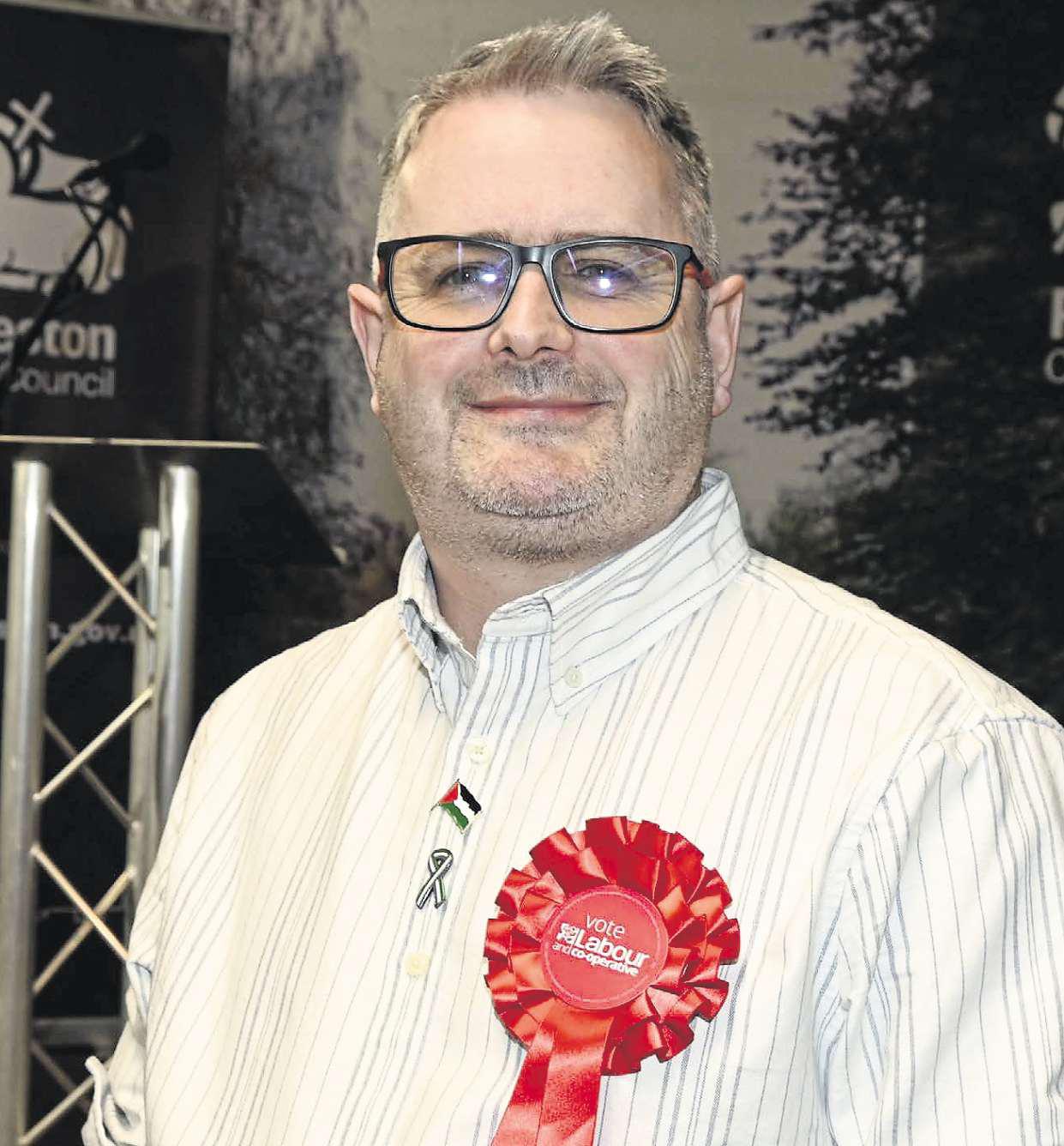 Senior councillor under fire over social media posts about trans 'fantasists'