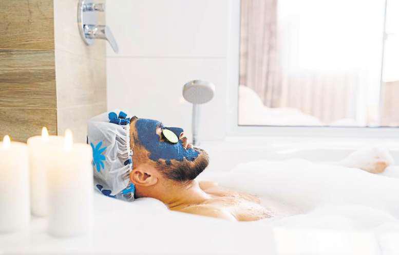 Rub-a-dub-dub not so many people enjoying the bath tub