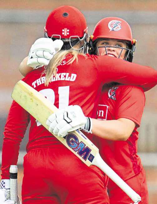 Thunder are T20 champs with victory over Surrey