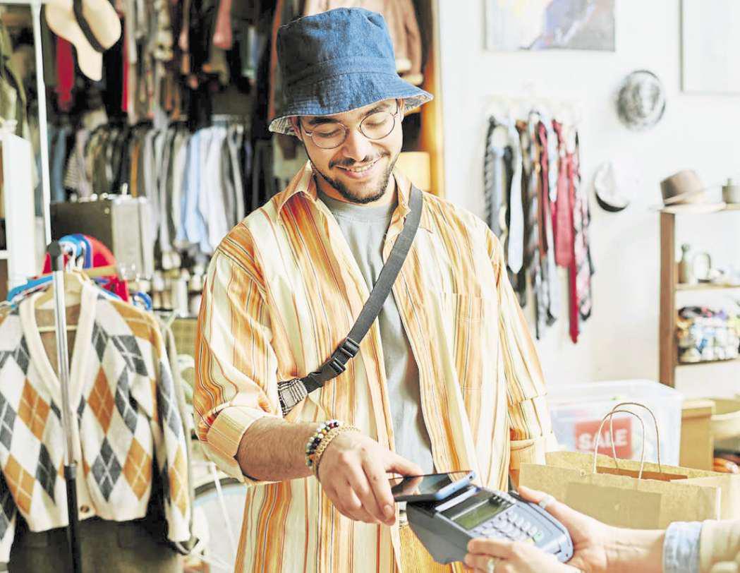 Clothes to help stay cool in hot weather