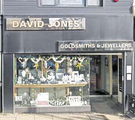 Council go-ahead for takeaway at former jewellers