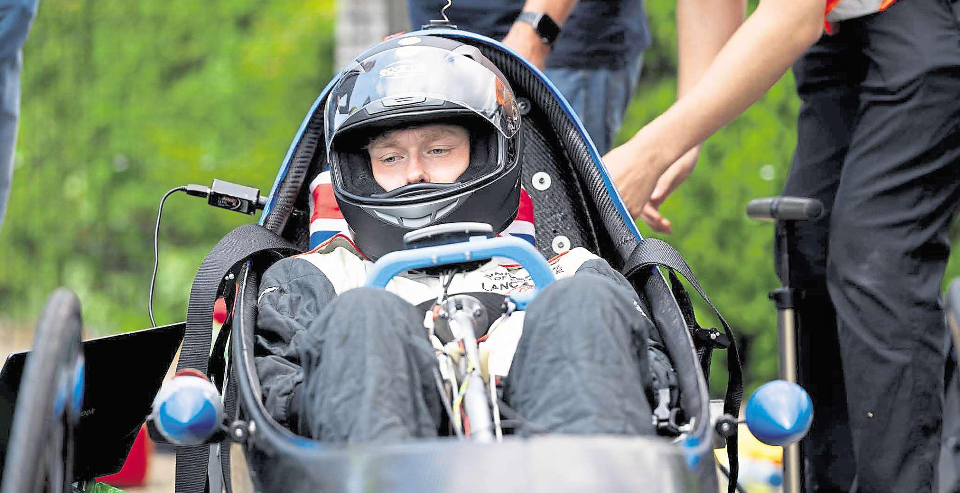 Lean mean green machine students chase glory with ultra-light touch