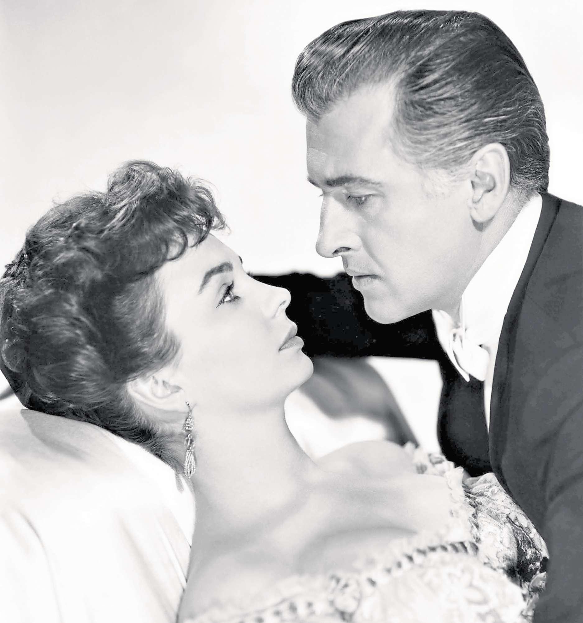 Lurid, melodramatic thriller is perfect viewing for stormy day