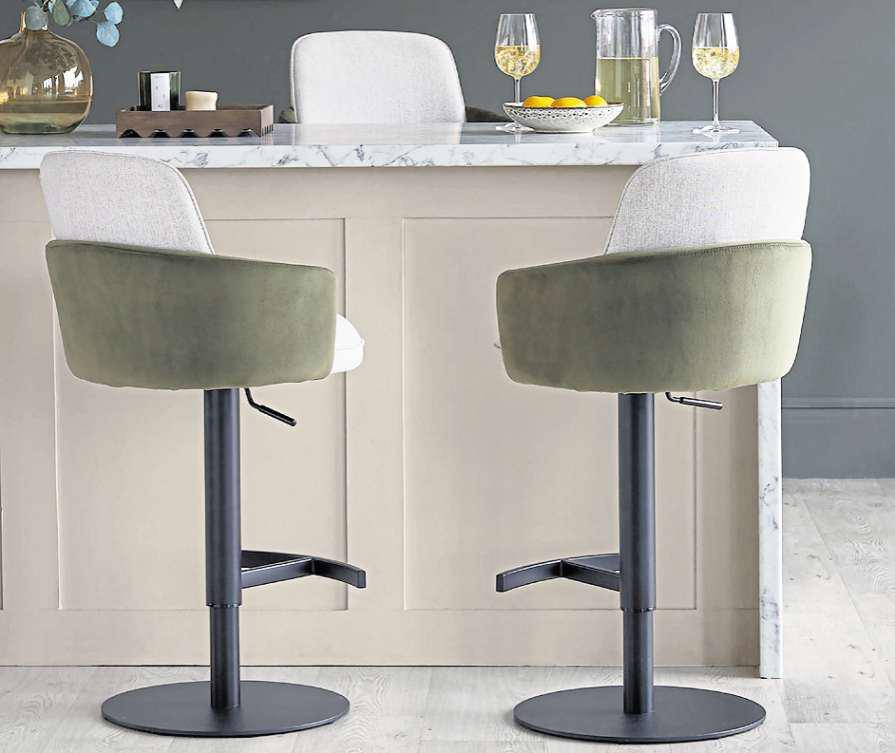 Summer hosting ideas for elevating happy hour