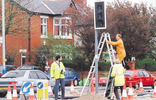 Temporary lights warning at key junction as weeks of works to begin