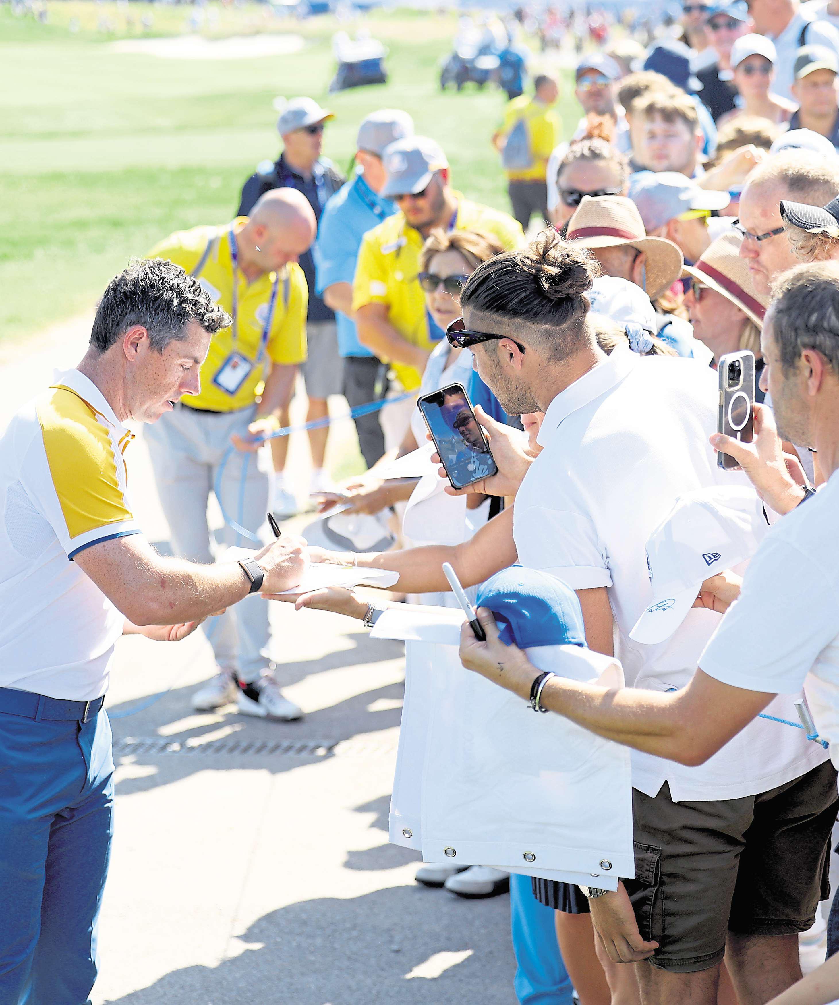 MCILROY MΑΝΙΑ